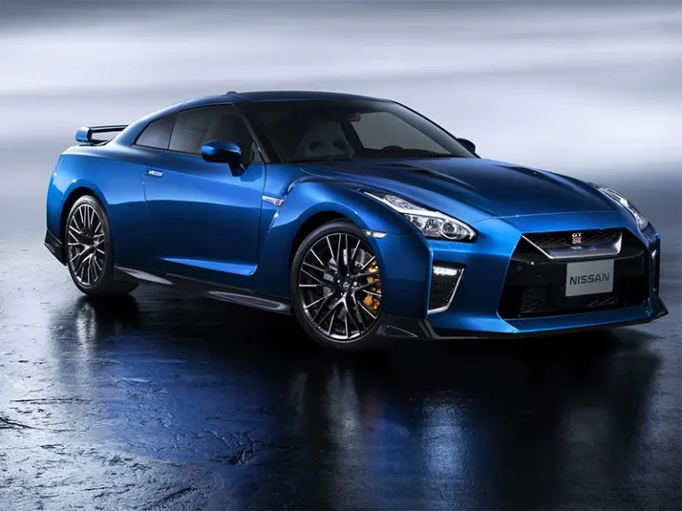 Nissan GT-R 2030: identità sotto pressione tra tradizione e ibrido
