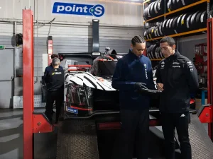 Point S: dietro le performance, il lavoro invisibile delle officine