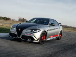 Alfa Romeo Giulia Quadrifoglio Luna Rossa debutta a Balocco Alfa Romeo Giulia Quadrifoglio Luna Rossa