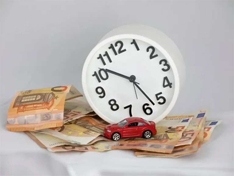 Indecisione e rincari: agli italiani costa 1,3 miliardi di euro