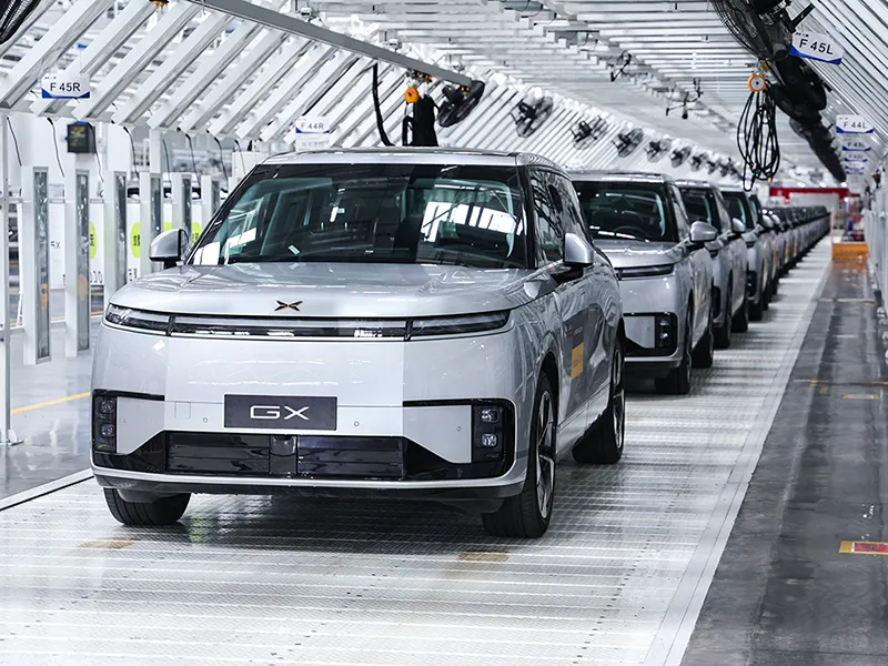 XPENG accelera sui Robotaxi: avviata la produzione in serie in Cina