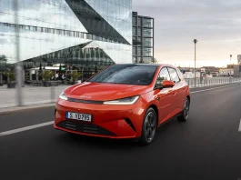 BYD Dolphin G DM-i: oltre 1.000 km di autonomia BYD Dolphin G DM-I