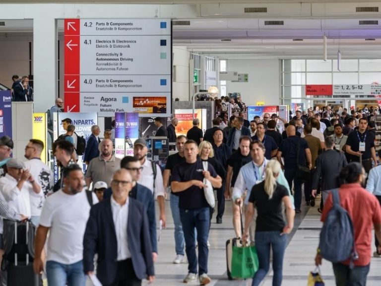 Automechanika Frankfurt 2026 cresce: oltre 112.000 visitatori da 173 Paesi