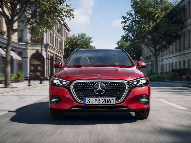 Mercedes Classe C 2026: oltre 51.000 euro, ma ha ancora senso scegliere una berlina?