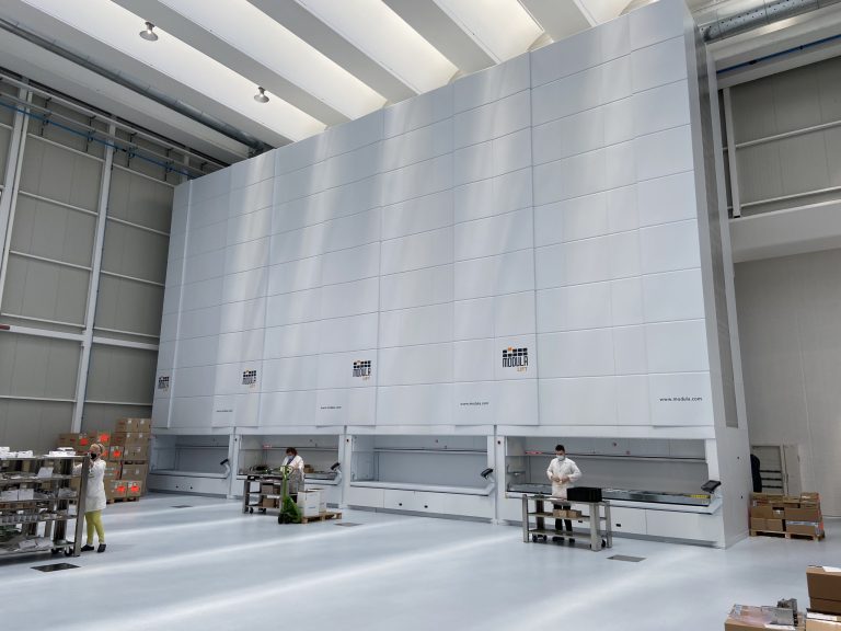Modula LIFT: il magazzino verticale automatico che recupera spazio