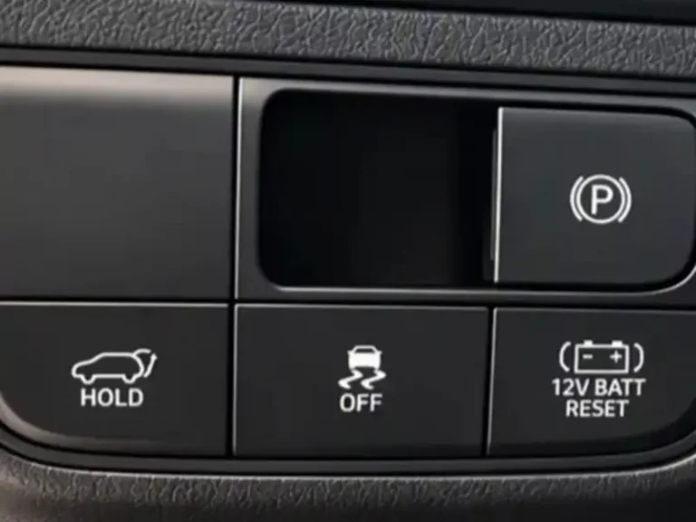 Batteria scarica? Su Hyundai KONA e TUCSON ibride basta un pulsante per ripartire